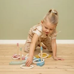 Little Dutch Ringwerpspel 11 Little Dutch Ringwerpspel -Kinderspeelgoed Little Dutch Ringwerpspel 5 85c3