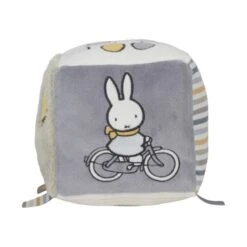 Nijntje Fluffy Activiteitenkubus - Green -Kinderspeelgoed Nijntje Fluffy Activiteitenkubus Green 18 2256