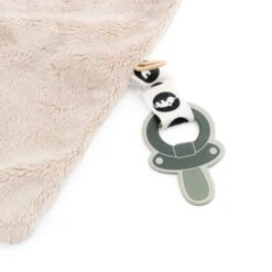 Done By Deer Lalee Knuffeldoekje Sand -Kinderspeelgoed done by deer lalee knuffeldoekje sand 2 eea5