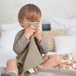 Laessig Star Knuffeldoekje Olive -Kinderspeelgoed laessig star knuffeldoekje olive 1 c309