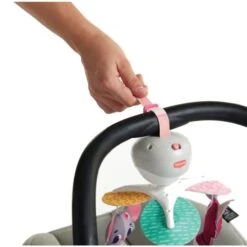 Tiny Love Tiny Princess Tales Take Along Muziekmobiel -Kinderspeelgoed tiny love take along mobile princess tales 4 5880